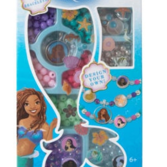 The Little Mermaid Theatrical Release Charm Bracelet Activity Set - Picture 2 of 5